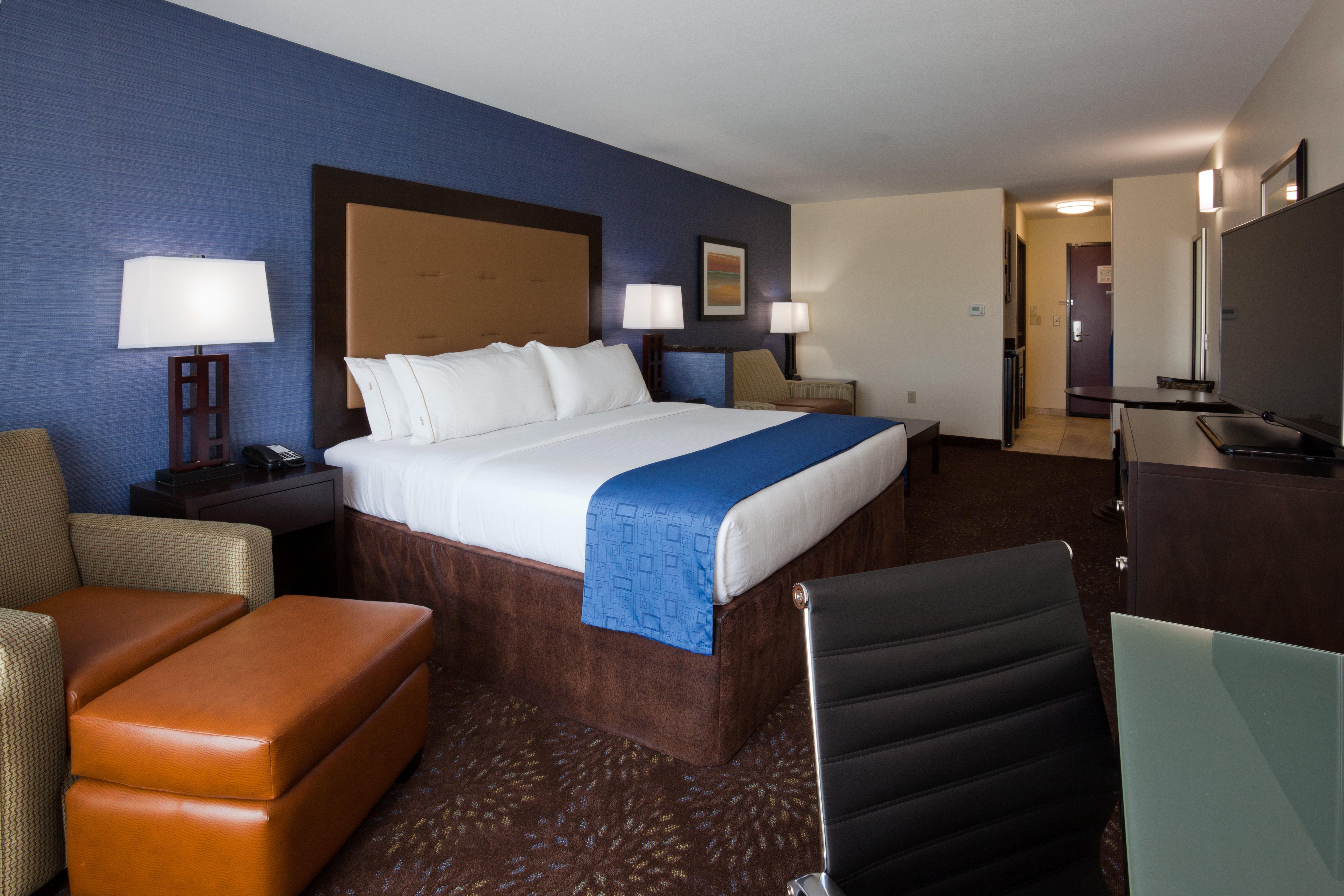 Holiday Inn Express & Suites Fort Dodge By Ihg Exteriör bild
