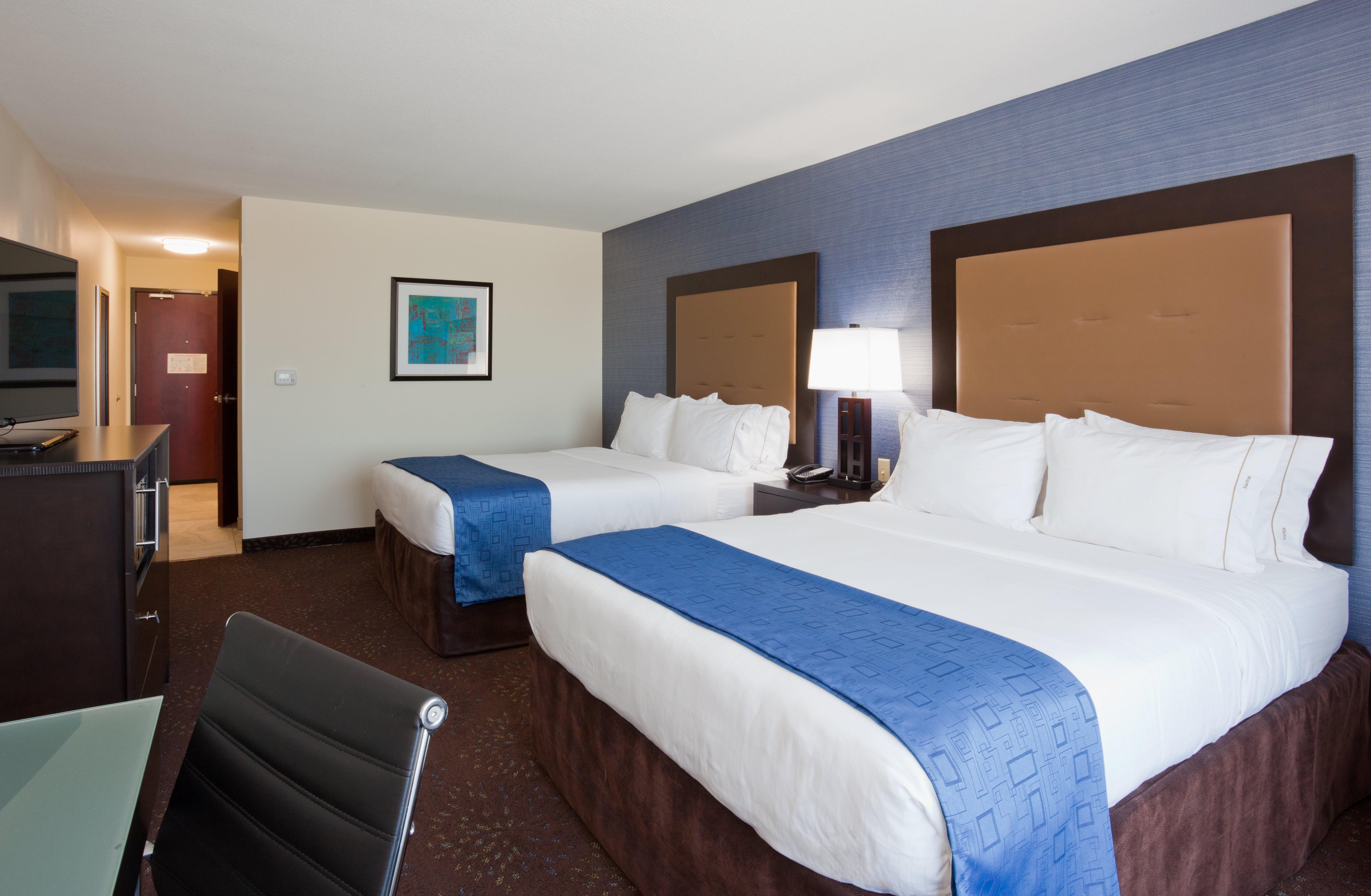 Holiday Inn Express & Suites Fort Dodge By Ihg Exteriör bild
