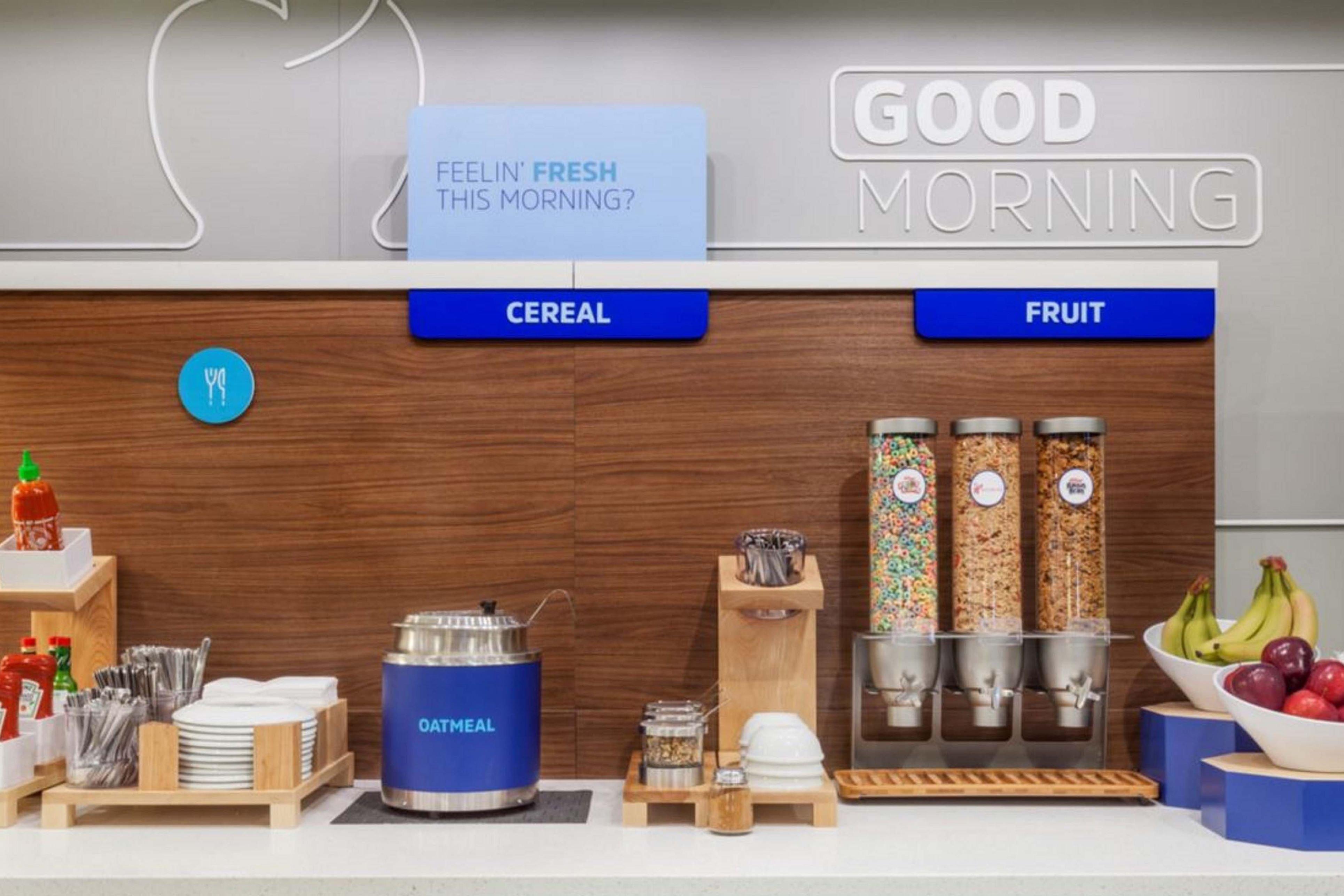Holiday Inn Express & Suites Fort Dodge By Ihg Exteriör bild