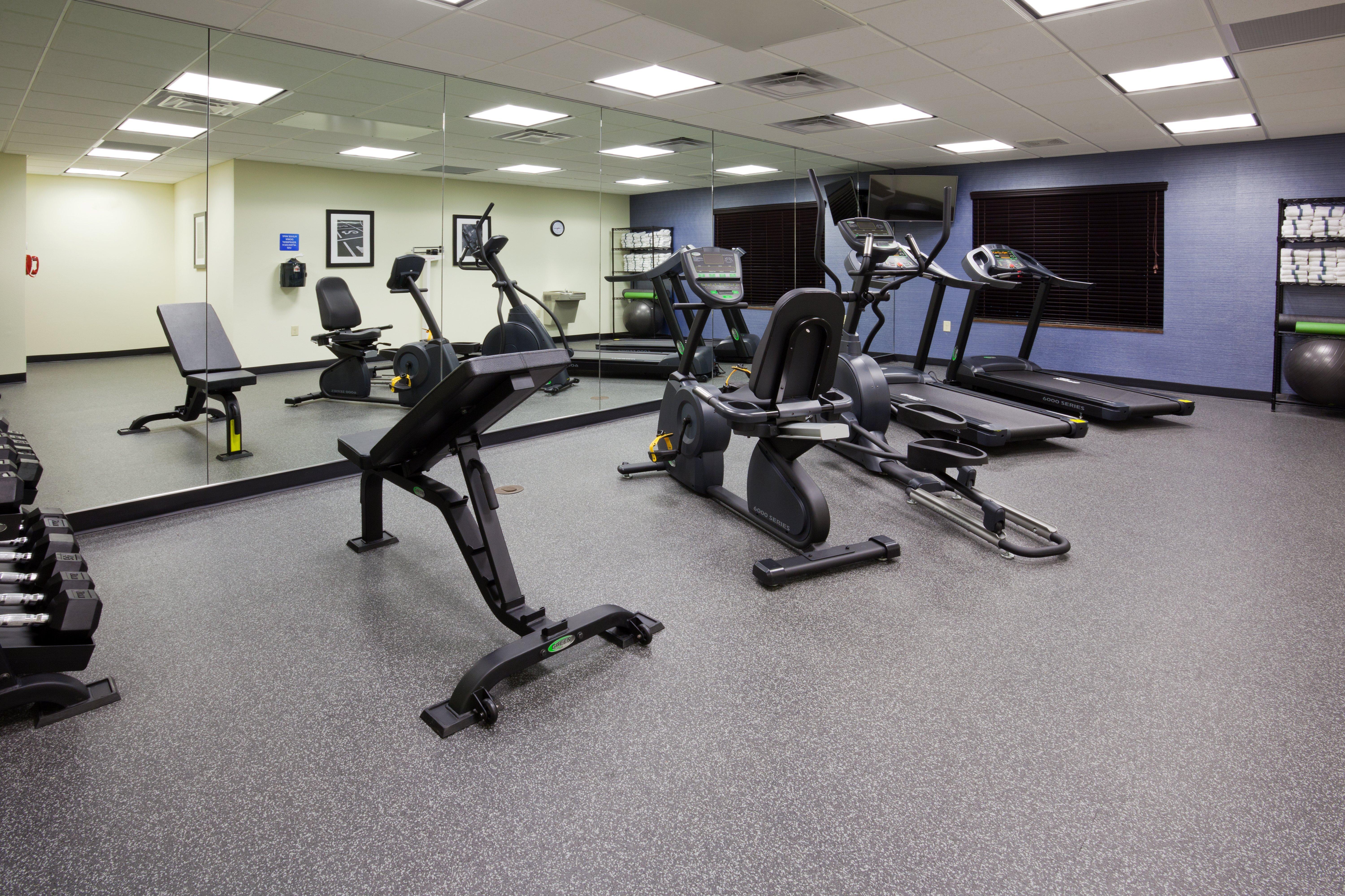 Holiday Inn Express & Suites Fort Dodge By Ihg Exteriör bild